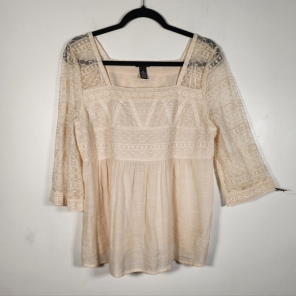 New Directions Cream Lace Blouse - Picture 2 of 7